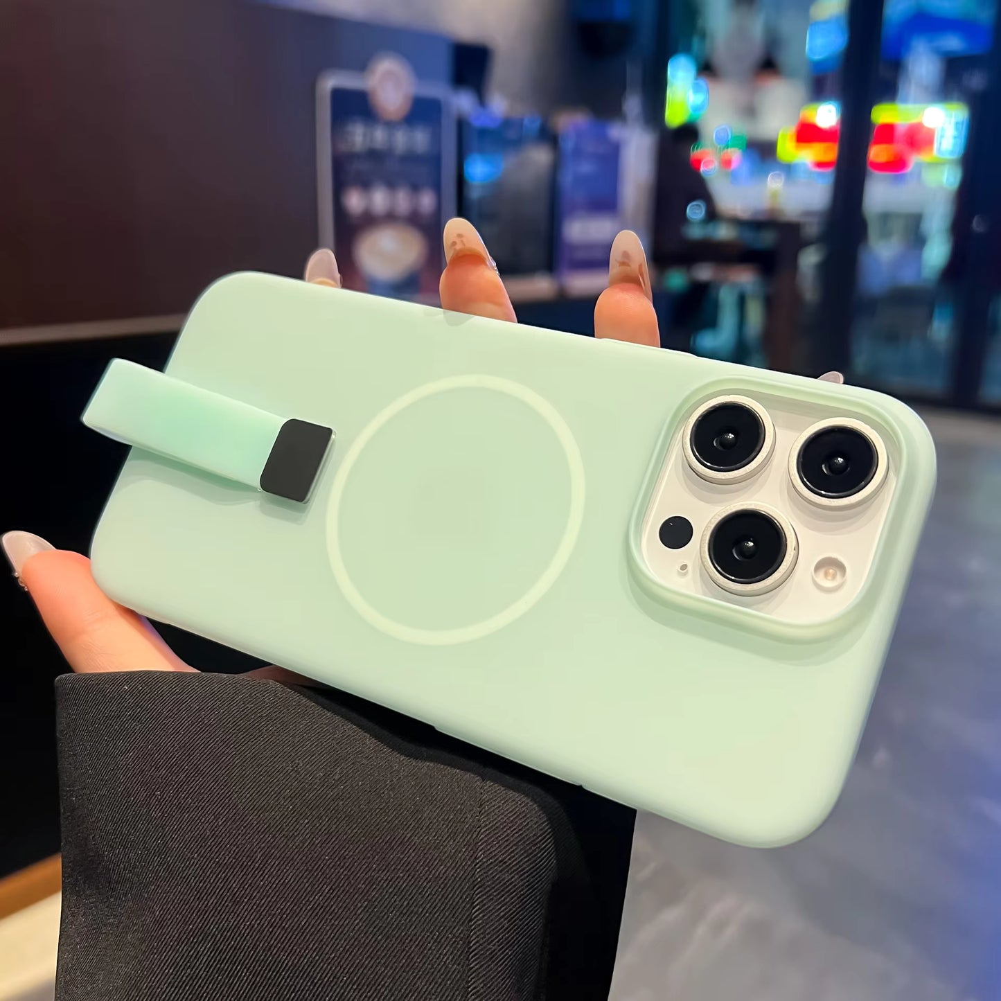 Candy Color Liquid Silicone Phone Cover Ultra-thin Integrated Handheld Lanyard Matte Skin Texture Phone Shell for Iphone12,13,14,15,1617vprovmax